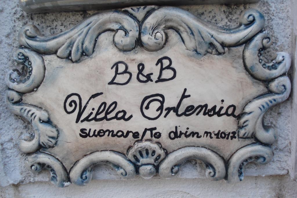 Villa Ortensia Aci Castello Buitenkant foto